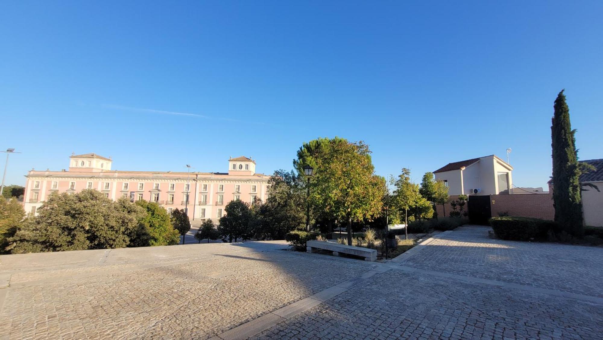 El Torreon Del Palacio Boadilla del Monte Exterior photo